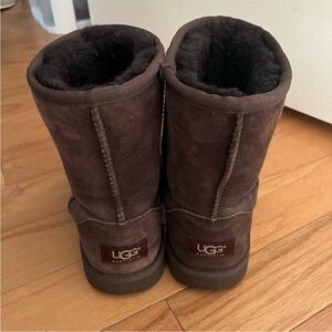 UGG Brown short Boots